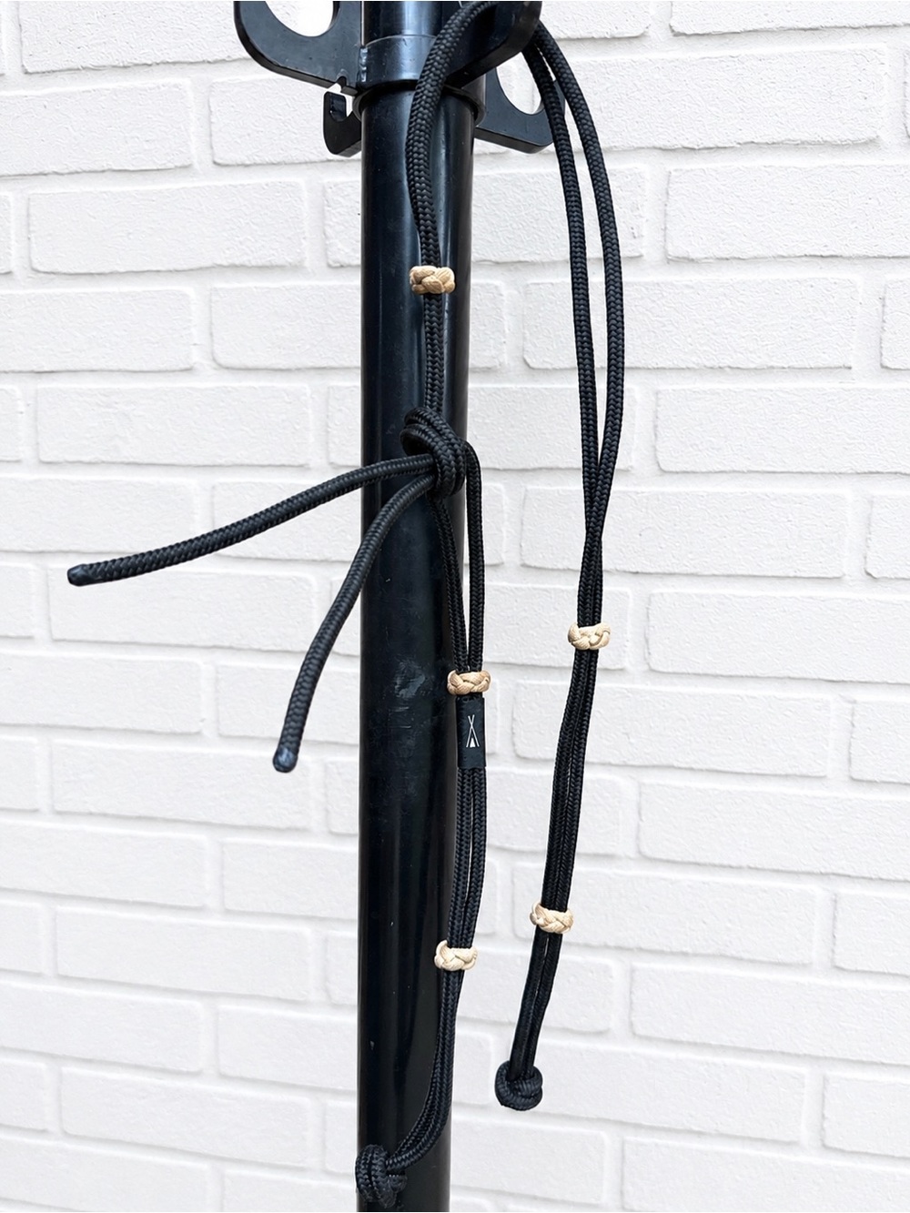 Bosal Hanger